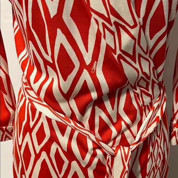 DVF NWOT Silk Burnt Orange Cream Geometric Midi Wrap Dress, Size L 12/14 - Picture 4 of 15